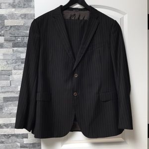 Armani Men’s suit